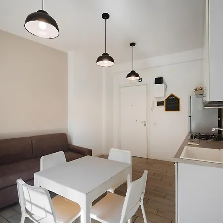 Apartman Maison 150 *