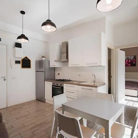 Apartment Maison 150 *